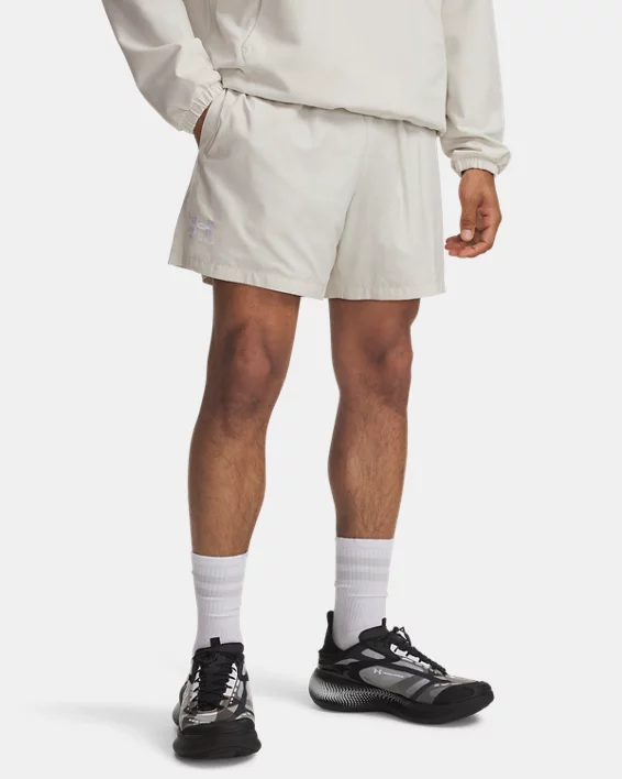 UA Icon Mens 5.5" Volley Shorts