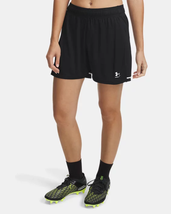 UA Challenger Womens 4.5" Shorts